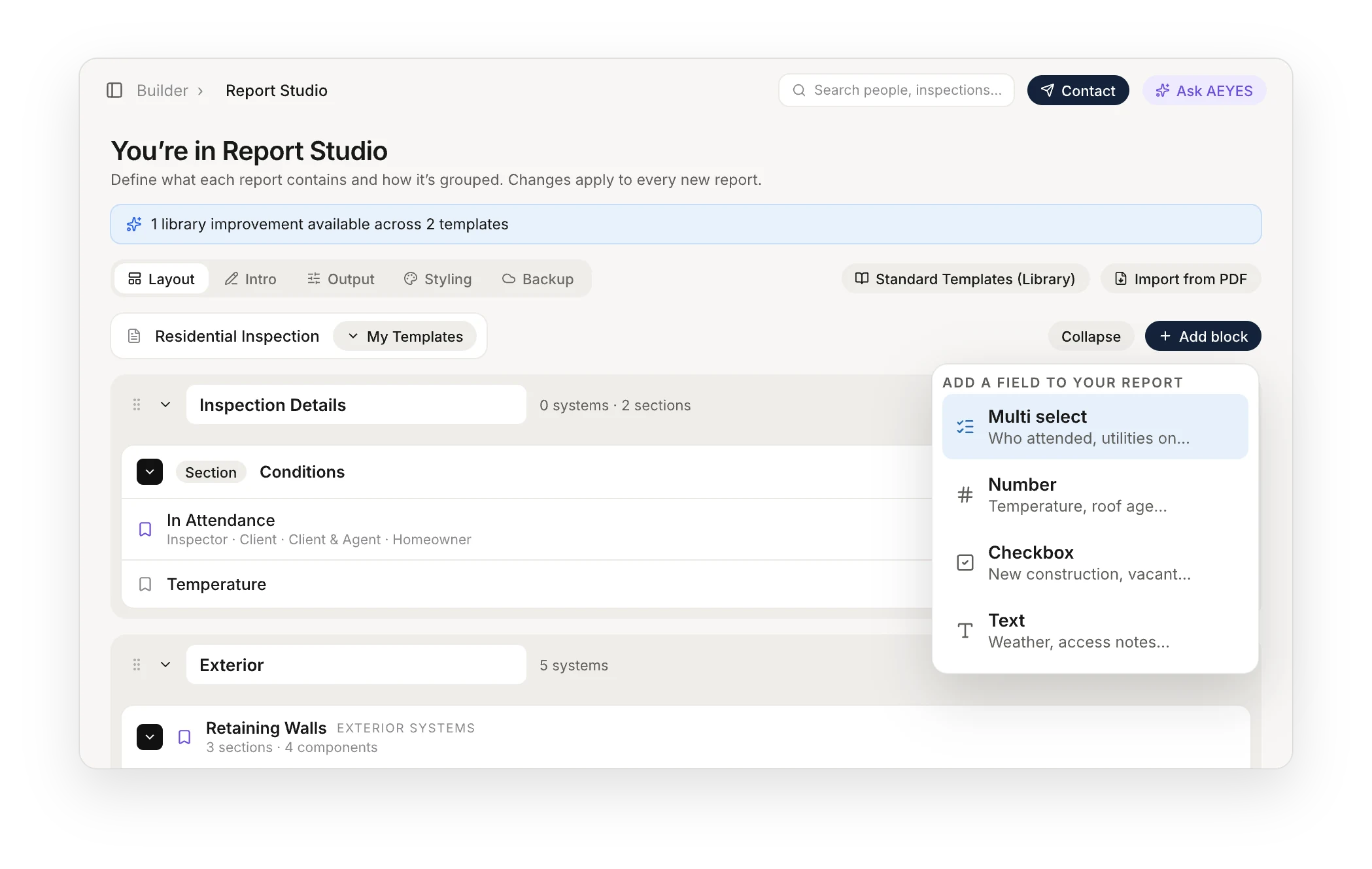 Report Studio with the field type picker open
